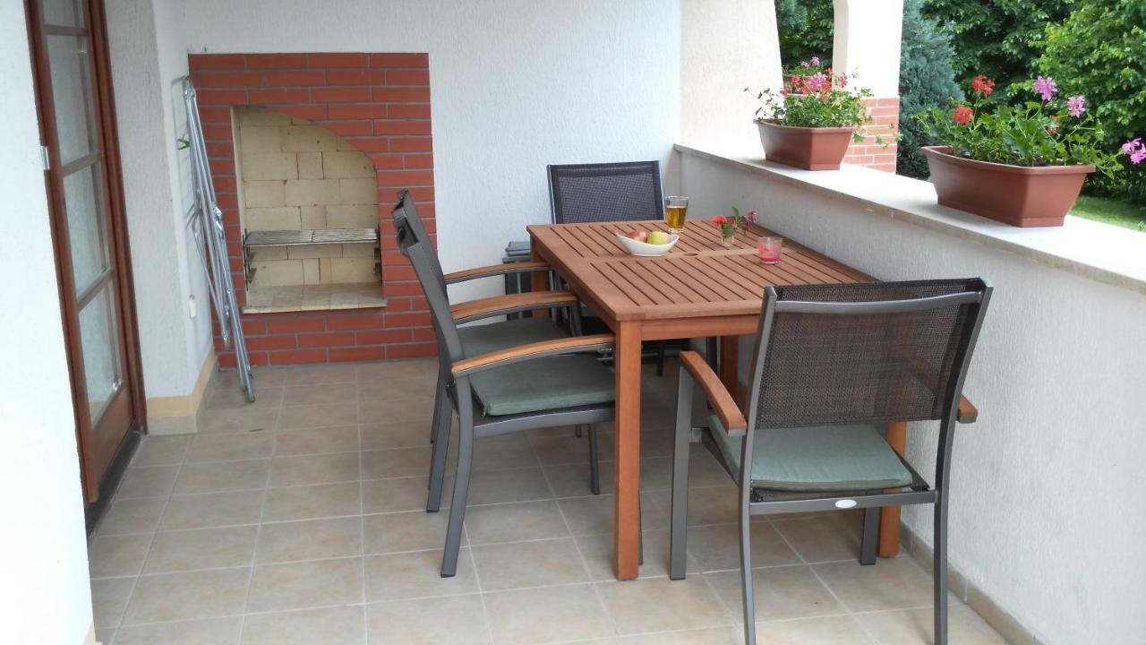 Modor Apartman Alsópáhok Exterior foto